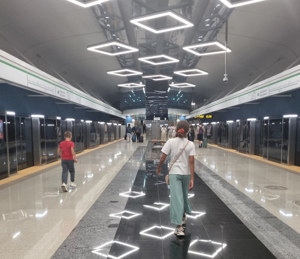 Станция метро Аэродромная 