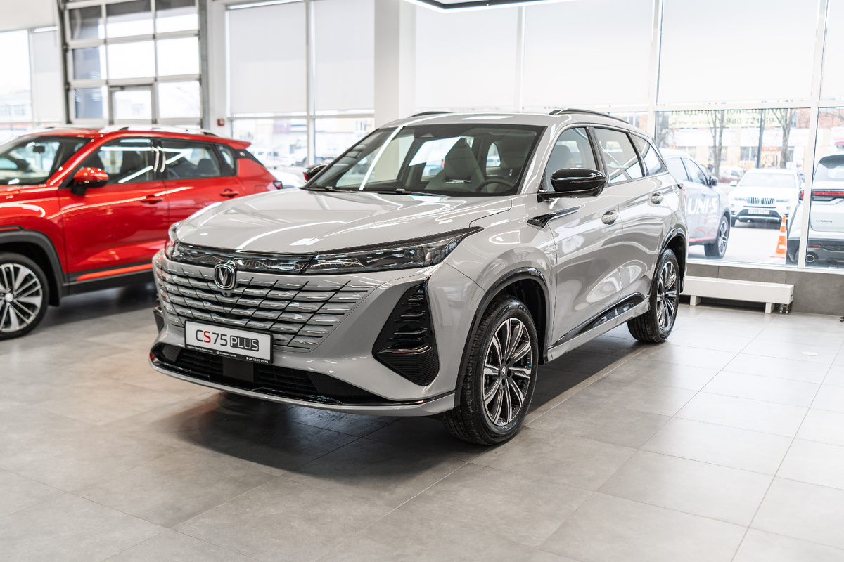 CHANGAN CS75 PLUS 2024 года выпуска