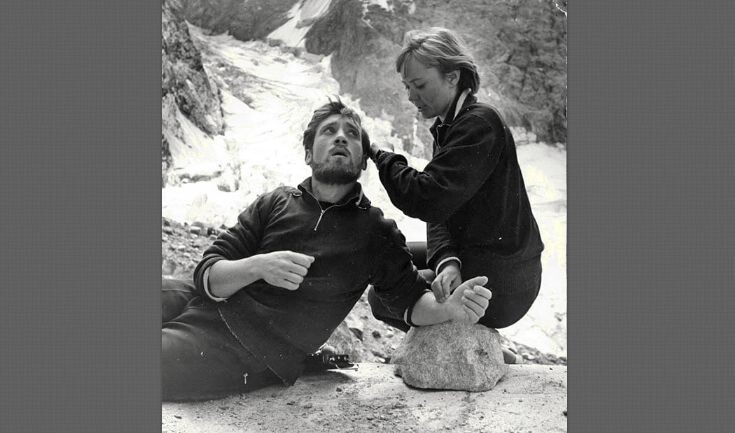 С Высоцким в х/ф "Вертикаль"