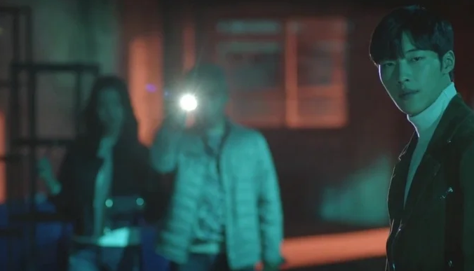 Фрагмент из сериала "Бешеный пёс"