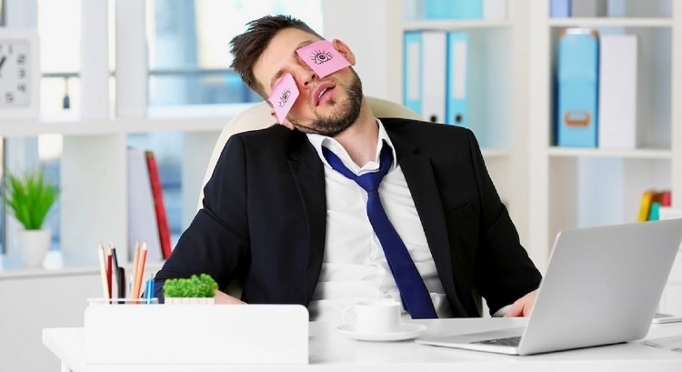 Мое лицо, когда уже сделала 24305304505 откликов