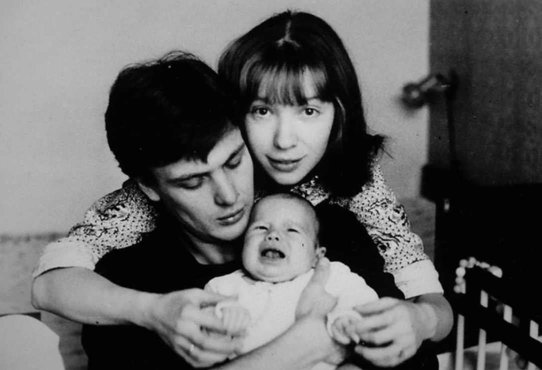 Юрий Мороз, Марина Левтова и их дочь Дарья