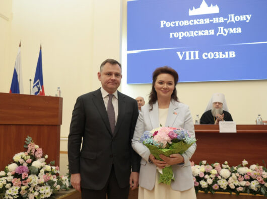    Юрий Слюсарь c Лидией Новосельцевой // фото: donland.ru