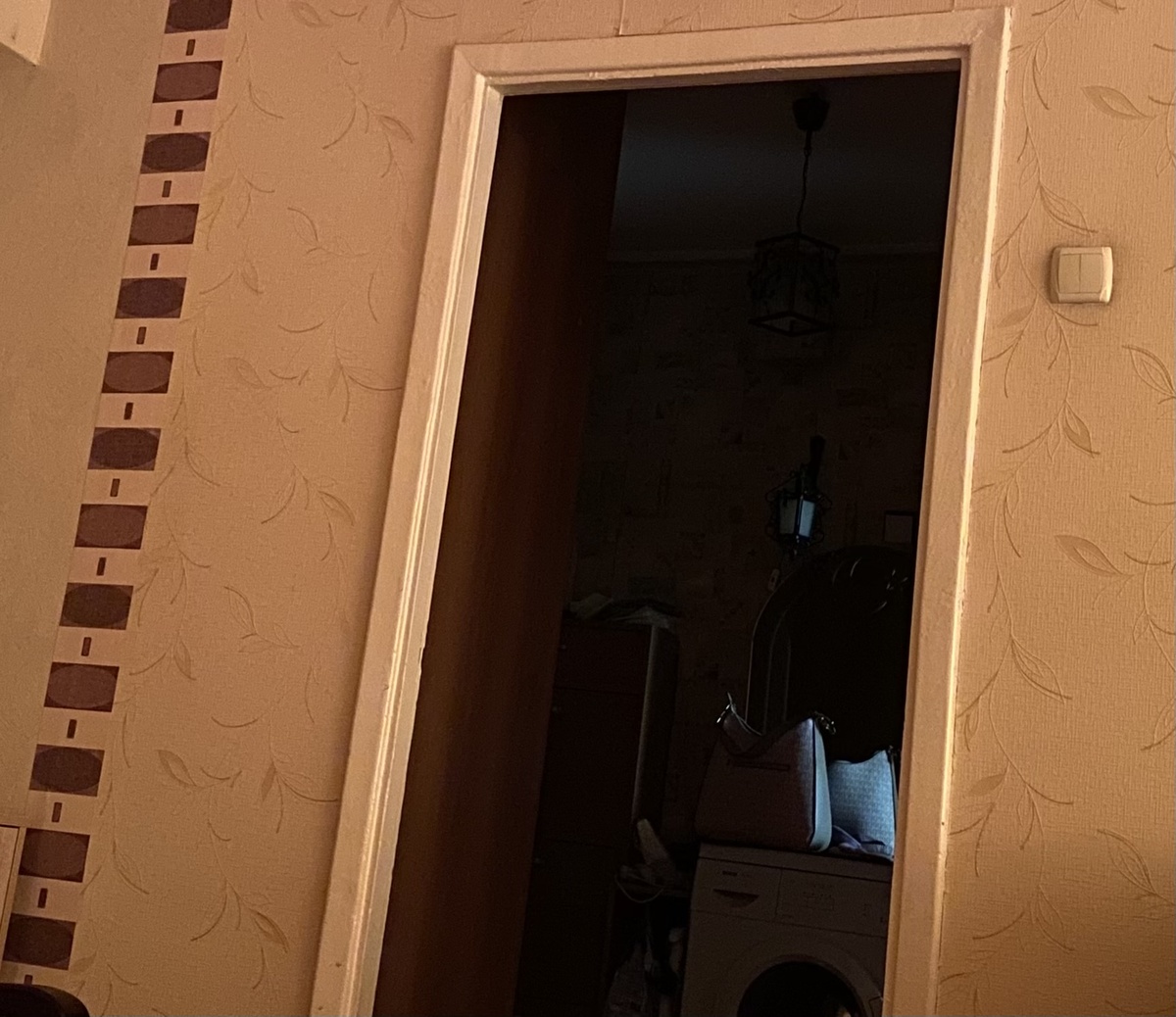 У нас в квартире, например, нет двери😅