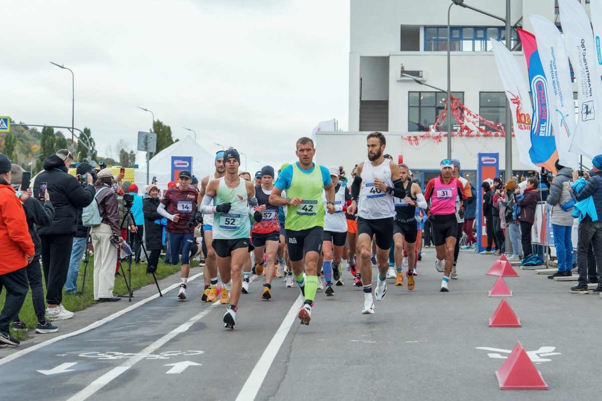    Около 300 нижегородцев стали участниками IV фестиваля легкой атлетики «Королева спорта»