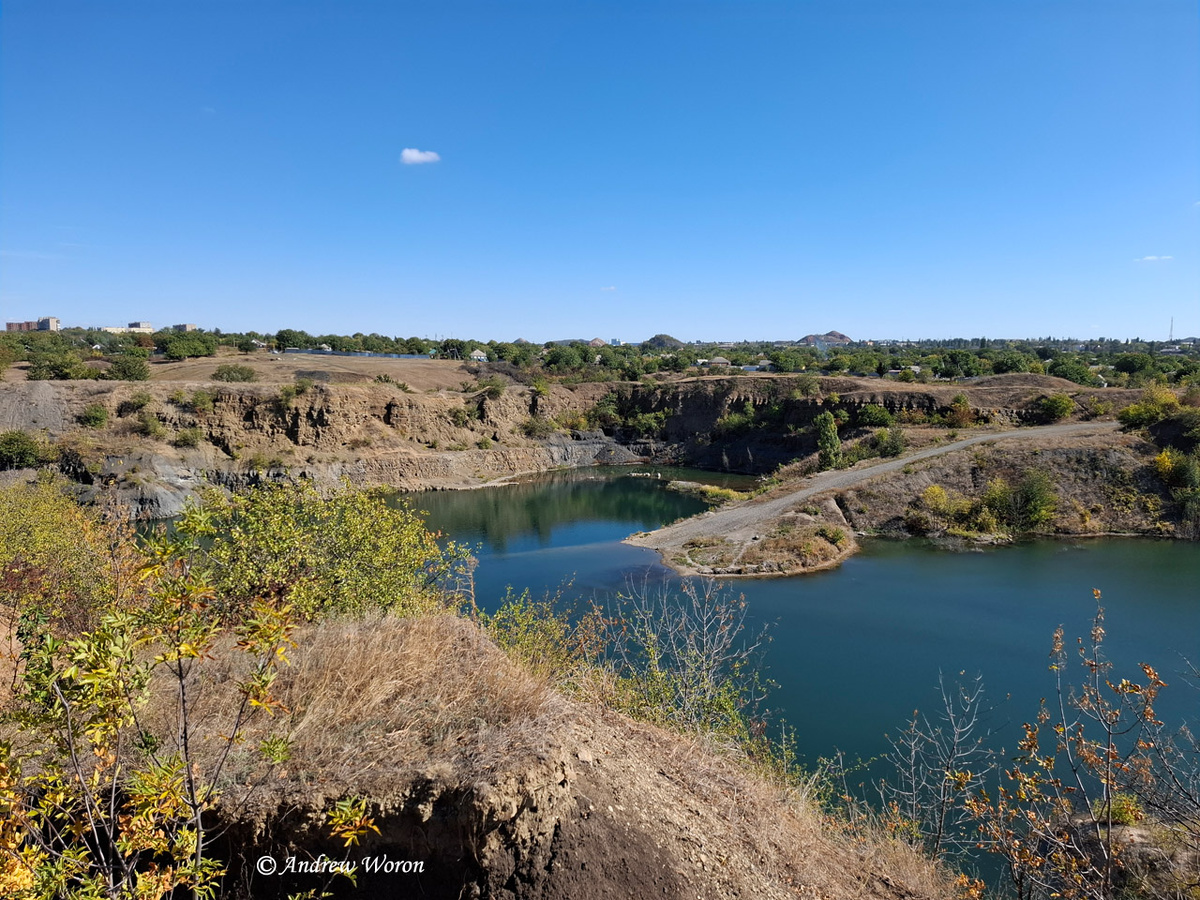 Спуск в карьер для техники