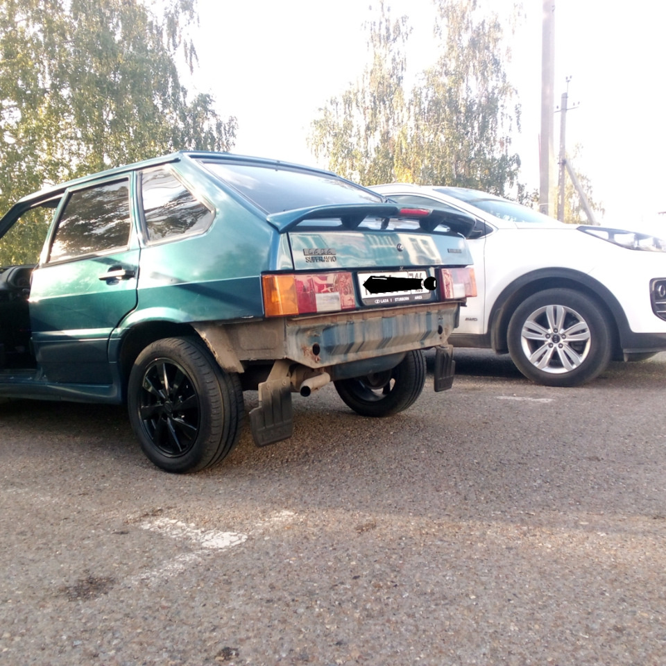 Как же, она мне нравилась без бампера, просто бандитка.