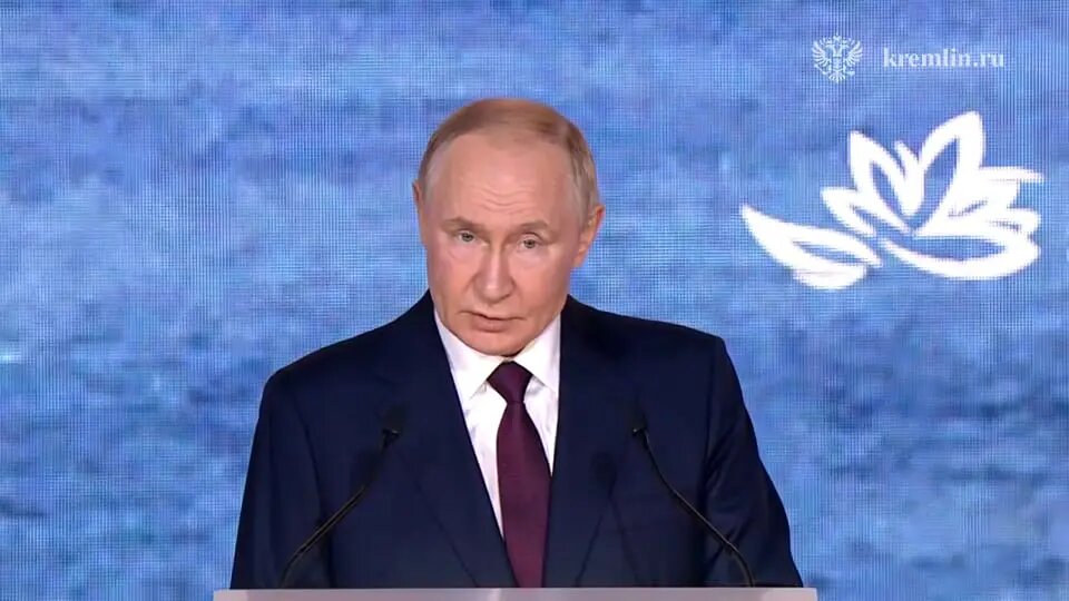    Владимир Путин. Архивное фото: кадр видео Кремля