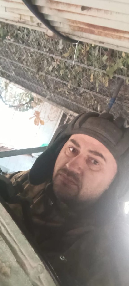    Алексей управляет танком также ловко, как и грузовиком! Фото: из архива героя публикации.