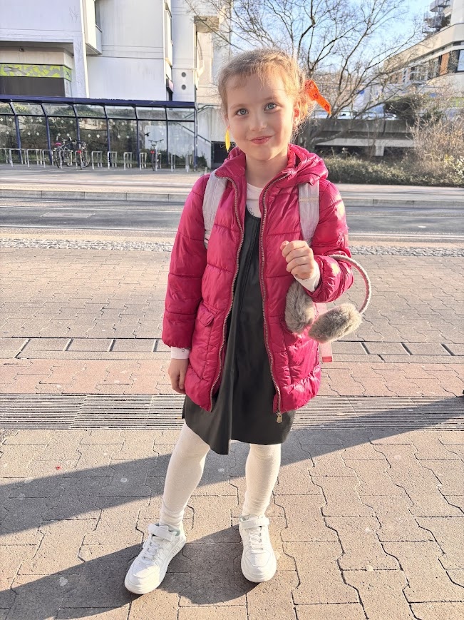 А ещё девочка очень сильно выросла после НГ