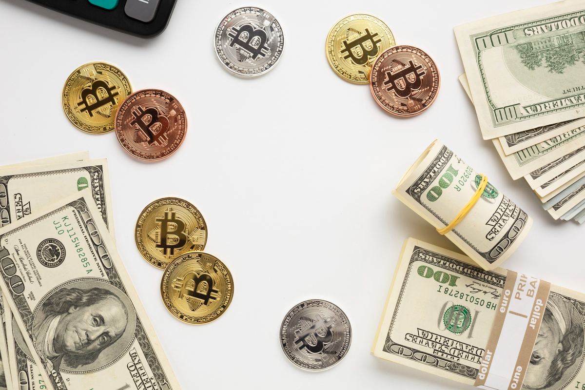 Основы майнинга биткоина в 2025 году
