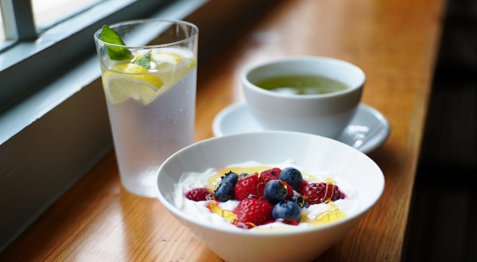 Минус 6 кг без спорта: что делать по утрам для похудения