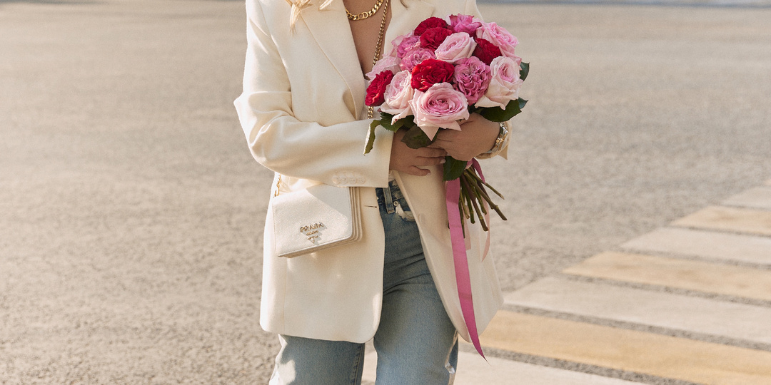 Как гармонично добавить в образы спортивный стиль