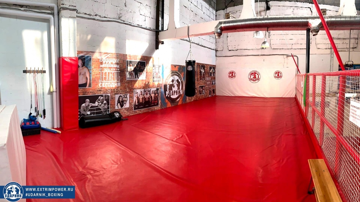 Большой зал бокса Ударник - Шоссе Энтузиастов / Перово