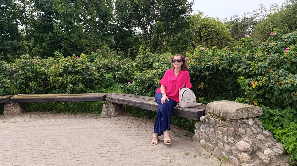 В усадьбе прекрасные сады 