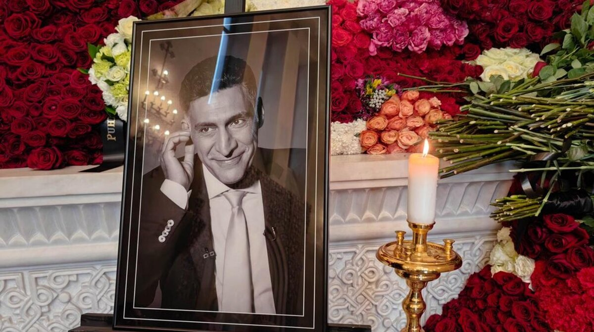 Прощание стало свидетельством того, какого масштаба человека потеряли российская культура и журналистика.