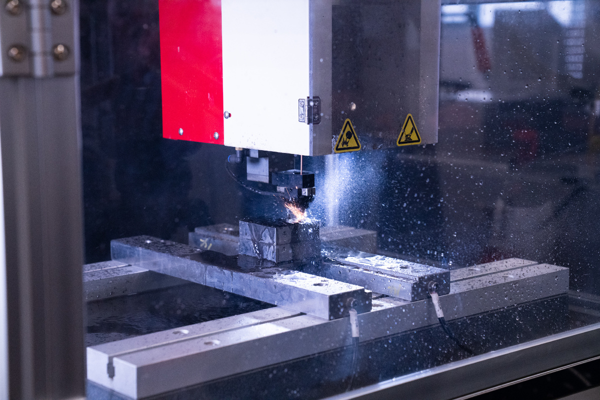 Инструментальный цех НПО СтарЛайн