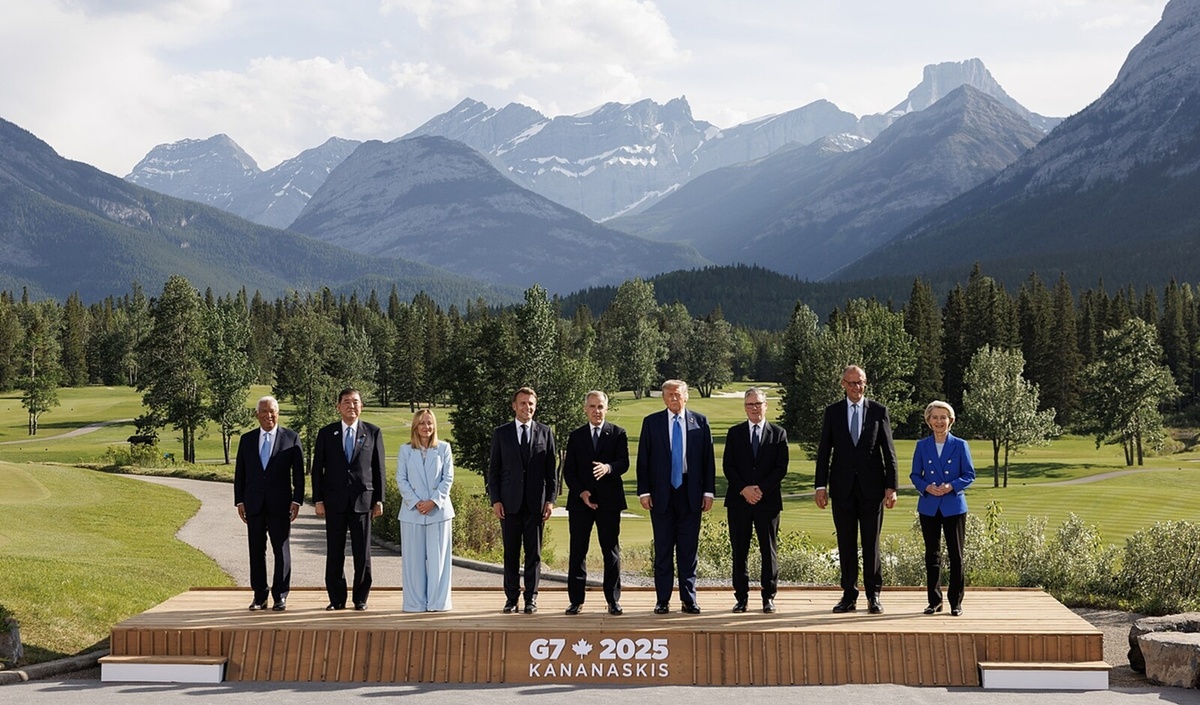 Главы стран-участниц саммита G7 в Кананаскисе, Канада. 15-17 июня 2025 года // Wikimedia
