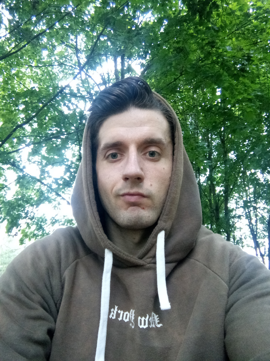 Старое фото, мне здесь 25 или около того