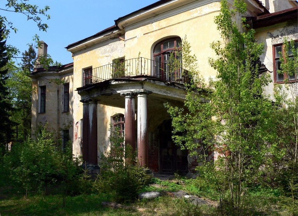    Дача Фаберже находится в плачевном состоянии. Фото: дом.рф