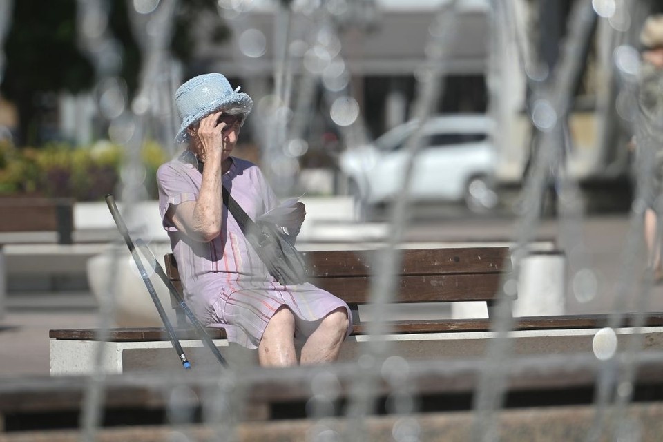    Первого октября пенсионеры смогут бесплатно посетить Ростовский зоопарк. Алексей БУЛАТОВ