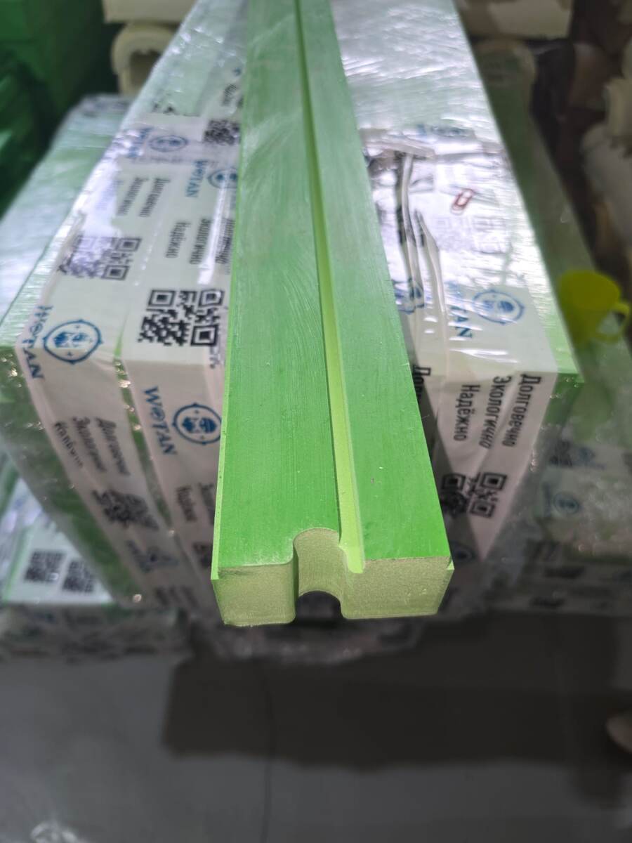 Тёплый подставочный профиль Wotan для Rehau Intelio