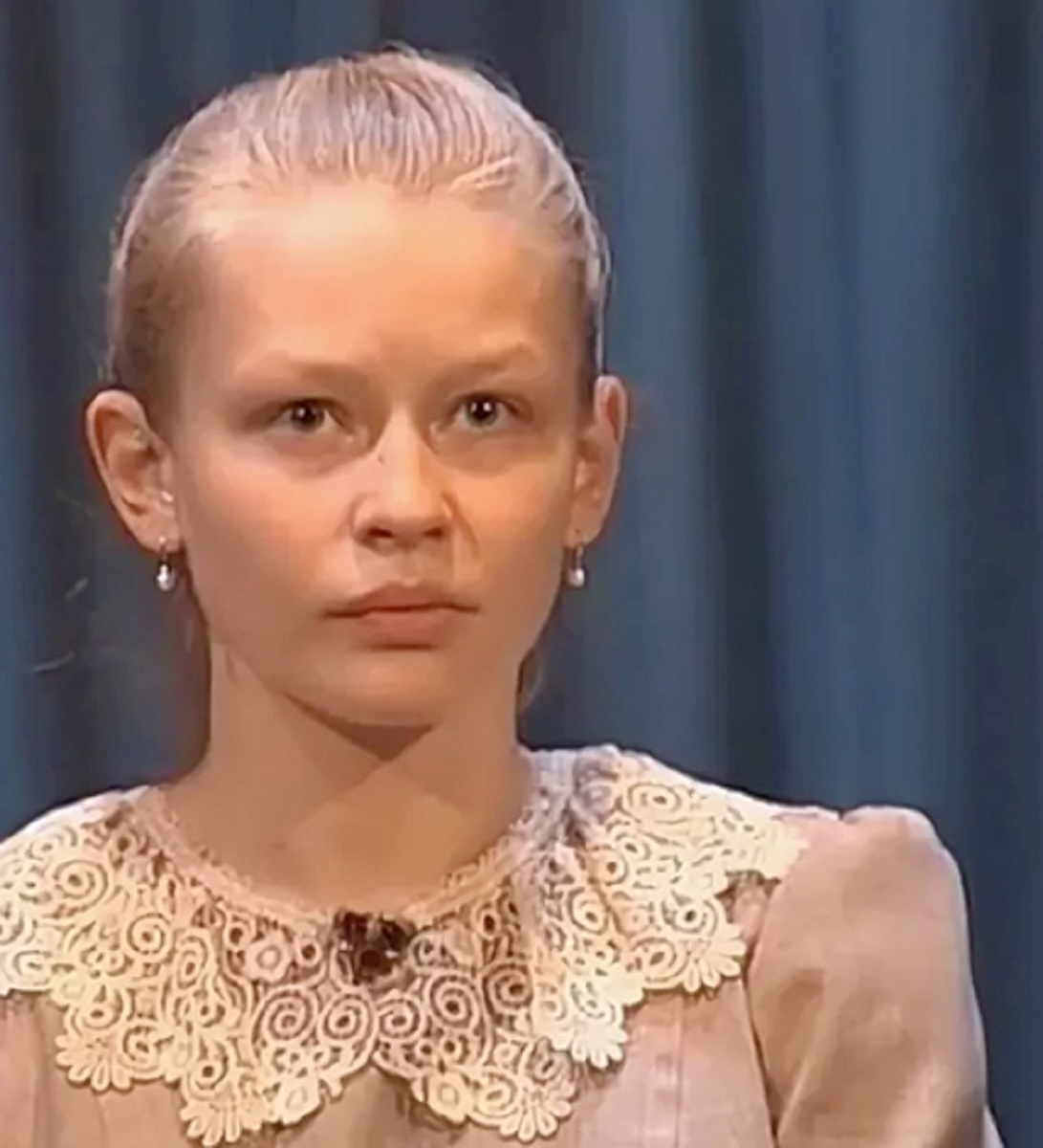 Юлия Пересильд после окончания школы отправилась покорять Москву