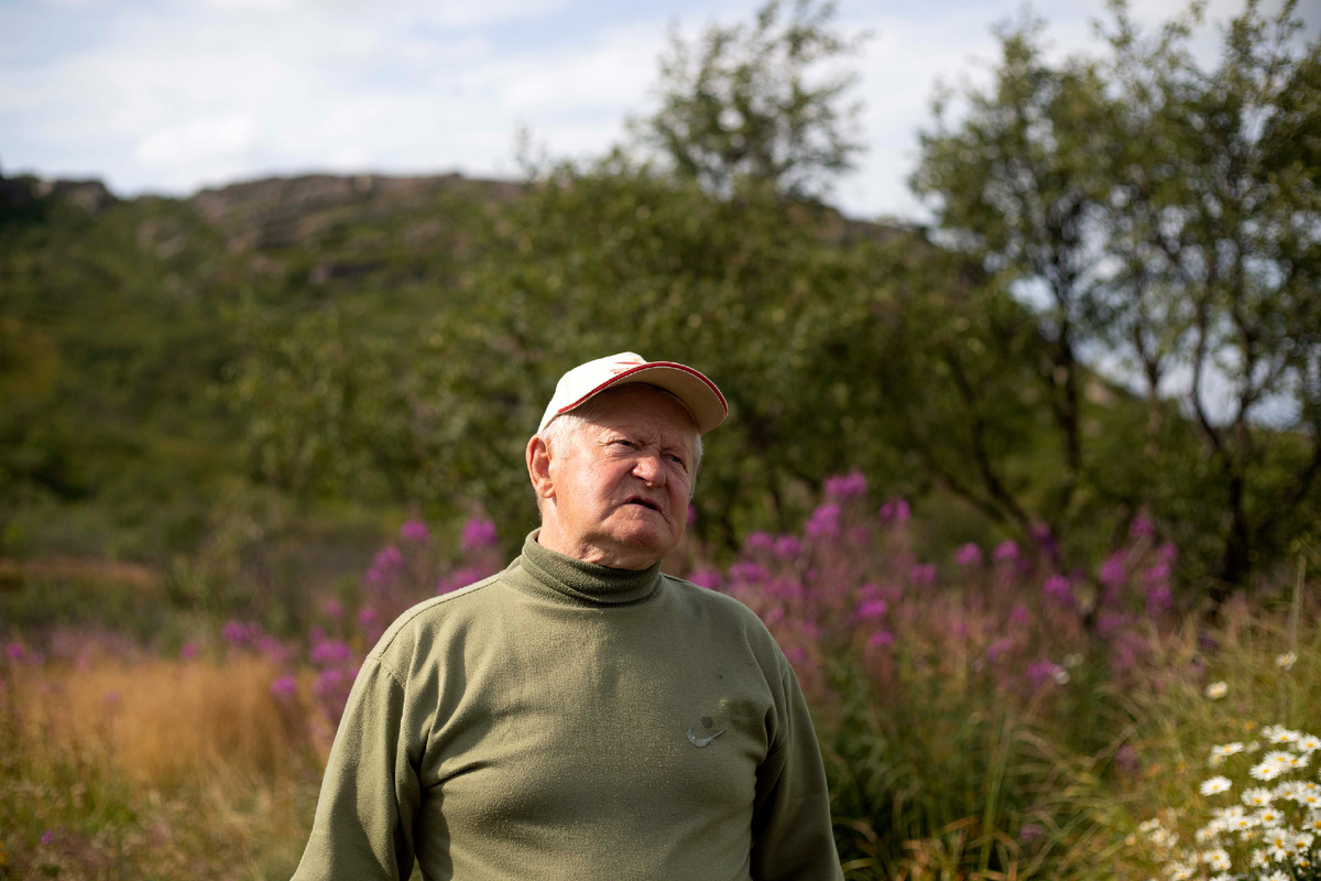 Юрий Александрович Кобяков, создатель и хранитель музея обороны. Родился в 1942 году в Мурманске.