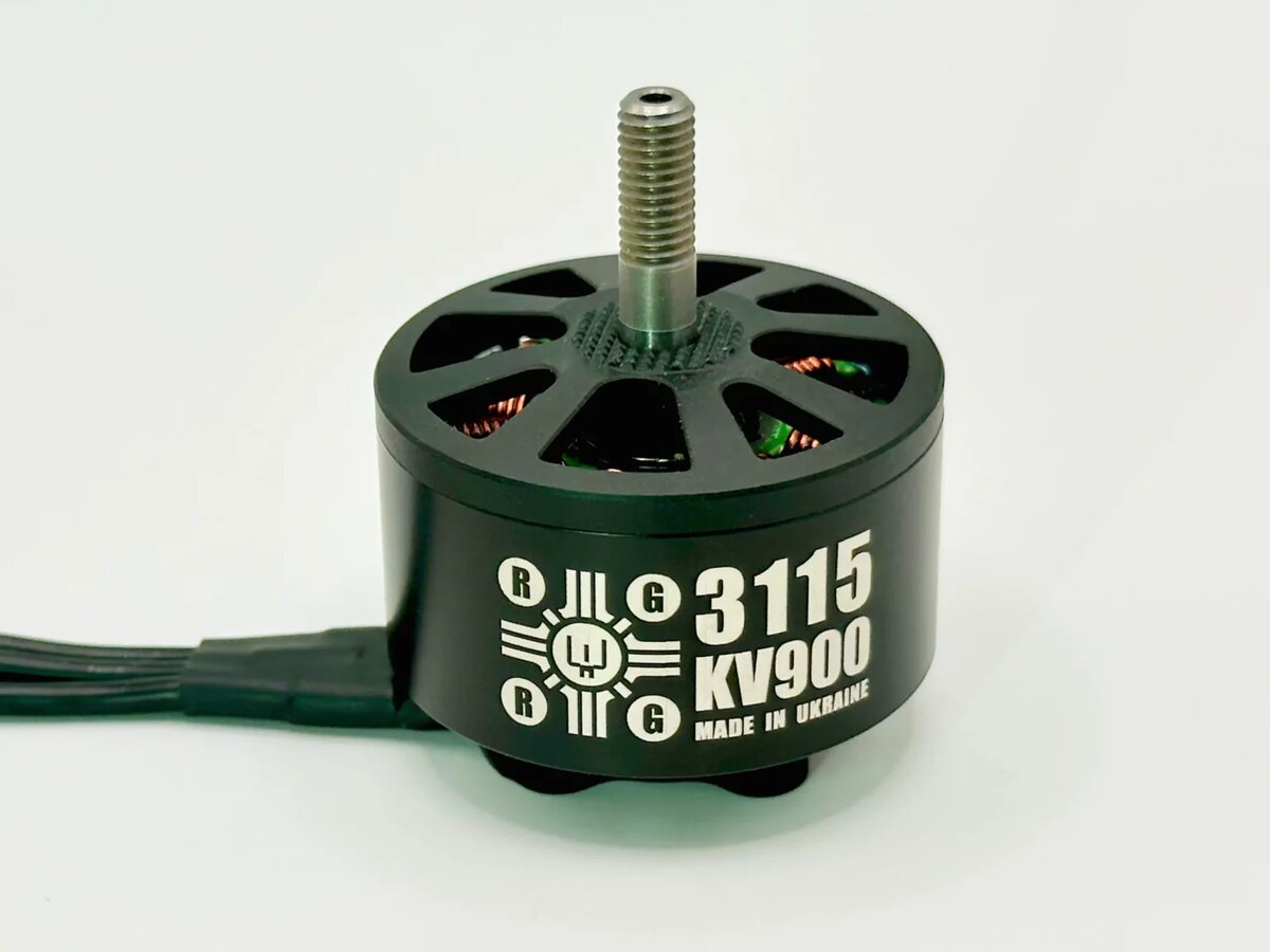 Электродвигатель 3115 для FPV на 8 дюймов украинского производства. Фото Realgold