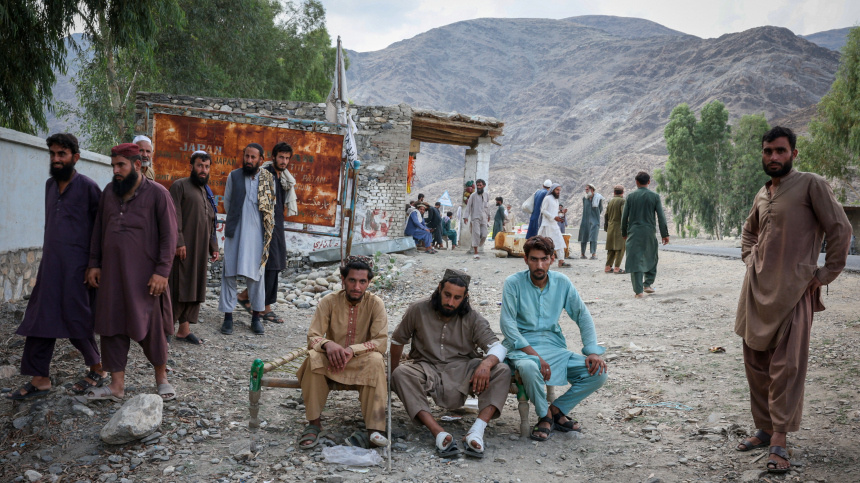    Фото: Reuters/SAYED HASSIB