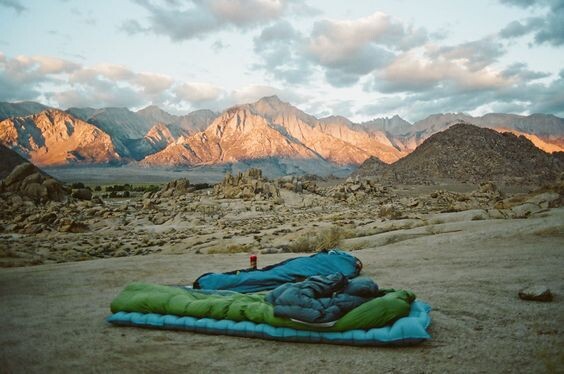 Спальник и коврик: как не замерзнуть ночью в походе