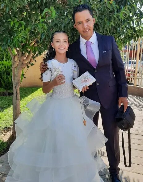 Фото: Палома с отцом, New York Post.