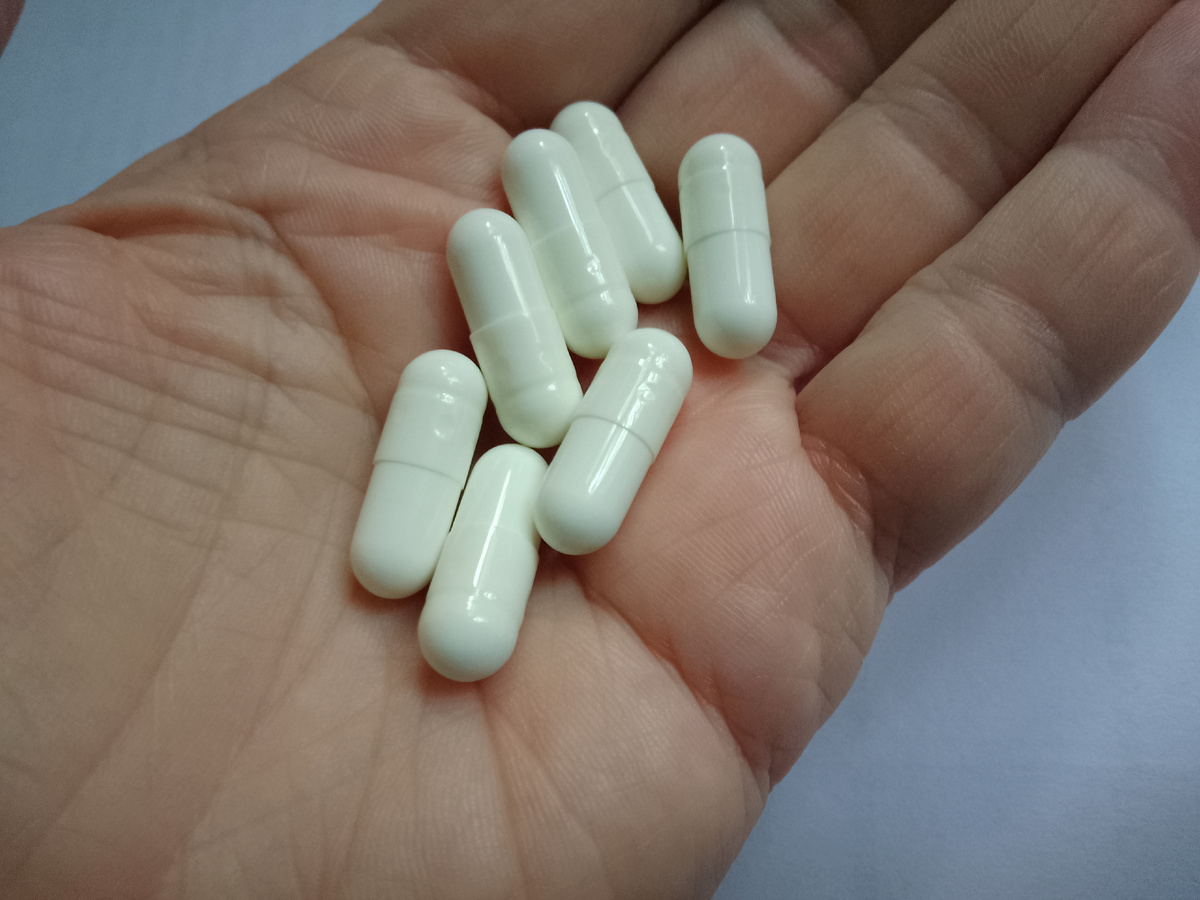 Фото автора. Сейчас есть витамины в виде капсул, причем самые разнообразные, выбор огромный. Баночки не фотографирую, иначе будет как реклама. 