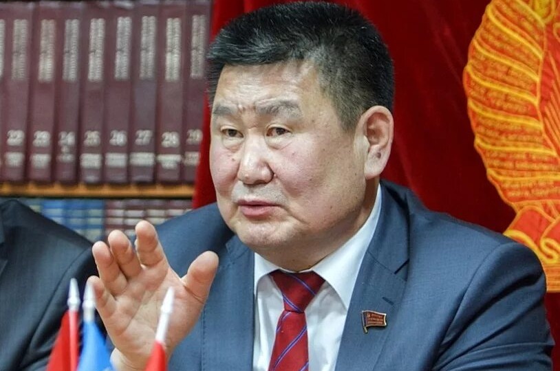 «Очередной плевок в сторону народа» — депутат Госдумы от Бурятии про повышение НДС