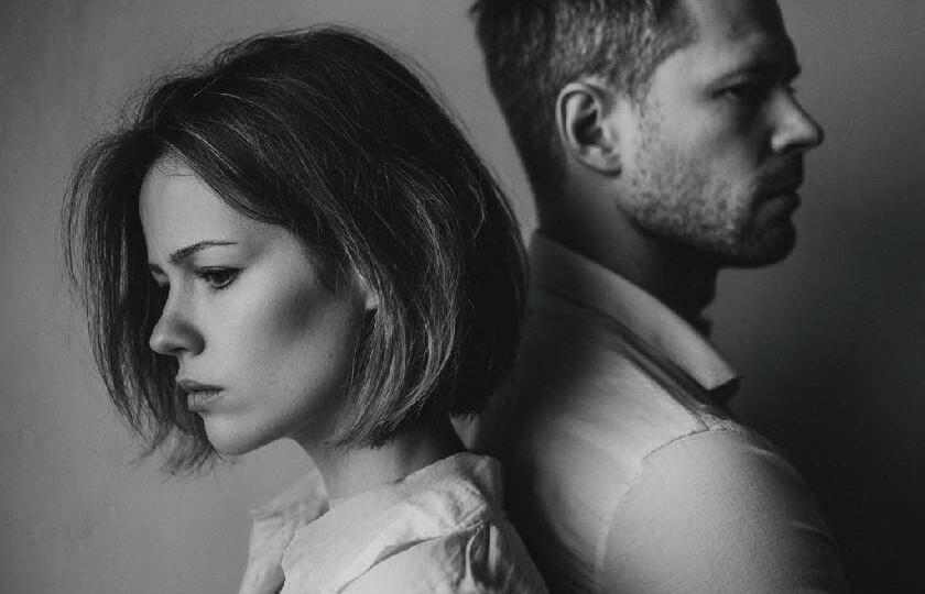 Терпеть ради других — правильно ли это. Мнение психологов о том, стоит ли жертвовать собой ради окружающих