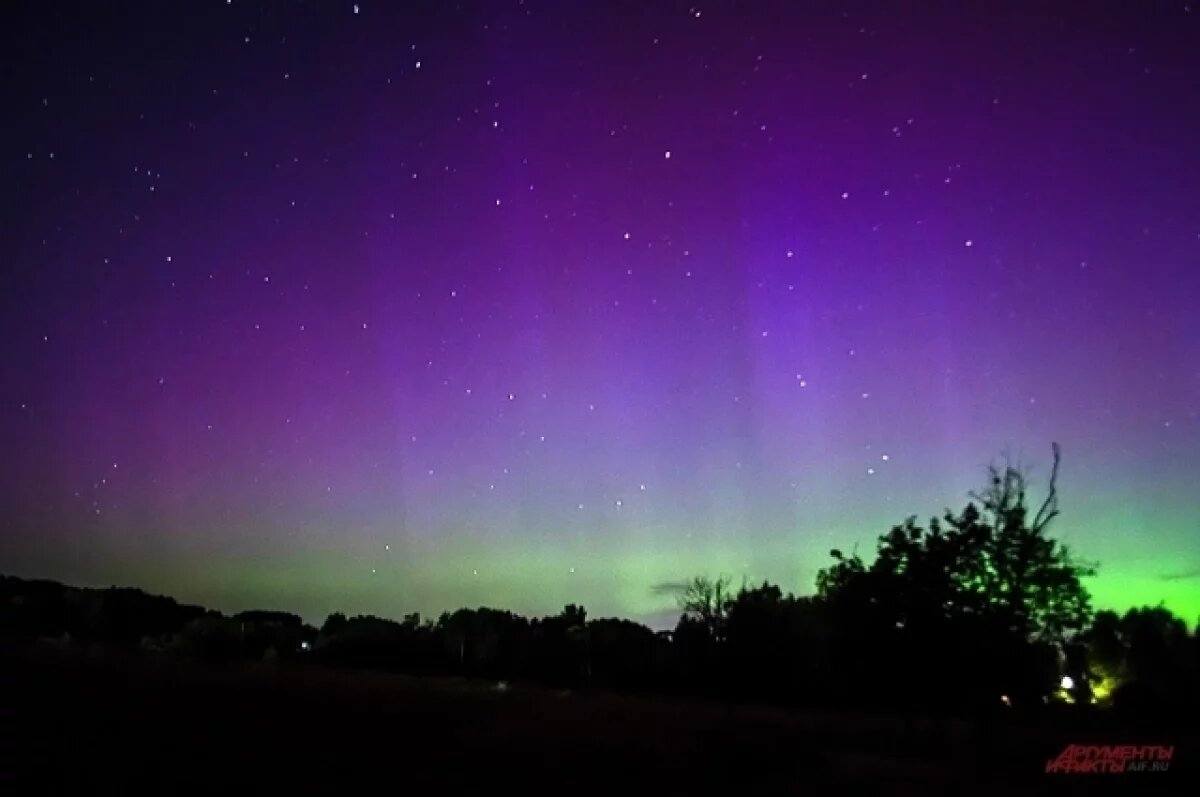    Данное фото северного сияния приведено для иллюстрации самого явления.