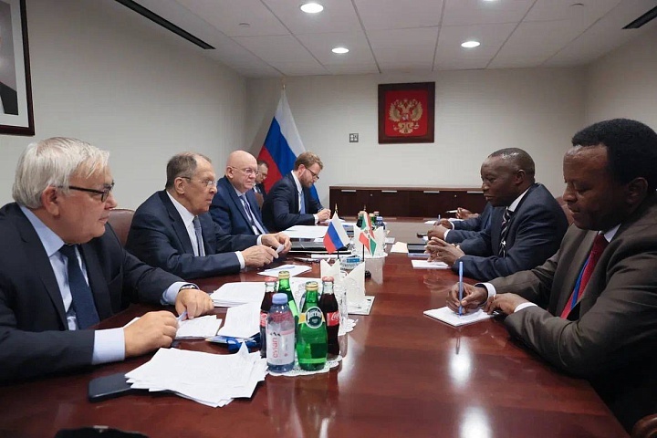 Российская и бурундийская делегации