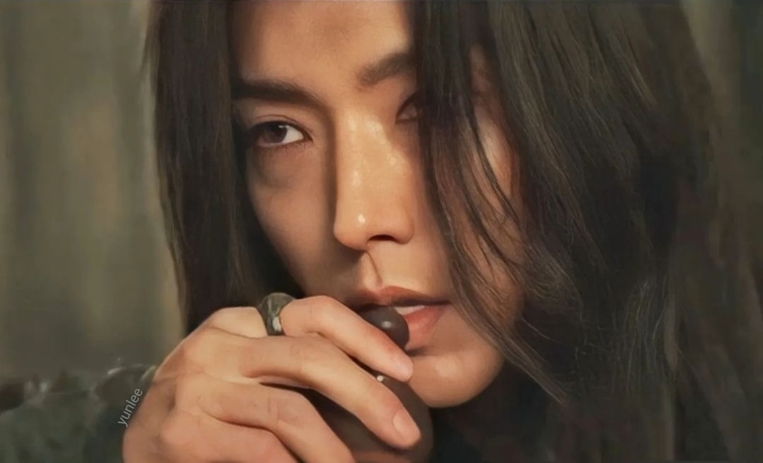 В готовности умереть здесь и сейчас есть нечто завораживающее и ужасающее. Это огромное мужество, сила и отвага.