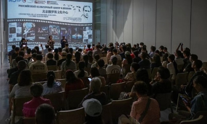    В Пекине прошел «ЭХО фестиваля “17 мгновений”»