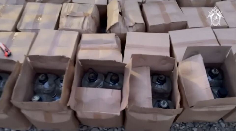    33 человека погибли в результате употребления суррогатного алкоголя в Ленобласти. Источник: СУ СК России по Ленинградской области