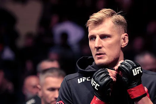 Александр Волков