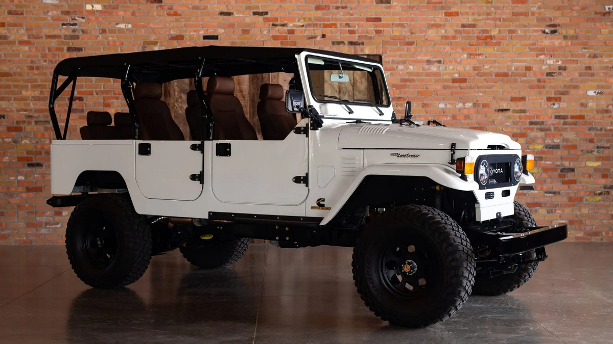 Toyota FJ45 с Cummins 2.8