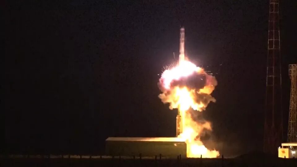    Пуск ракеты. Армия России . Источник: mil.ru