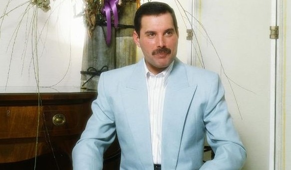 Фредди Меркьюри