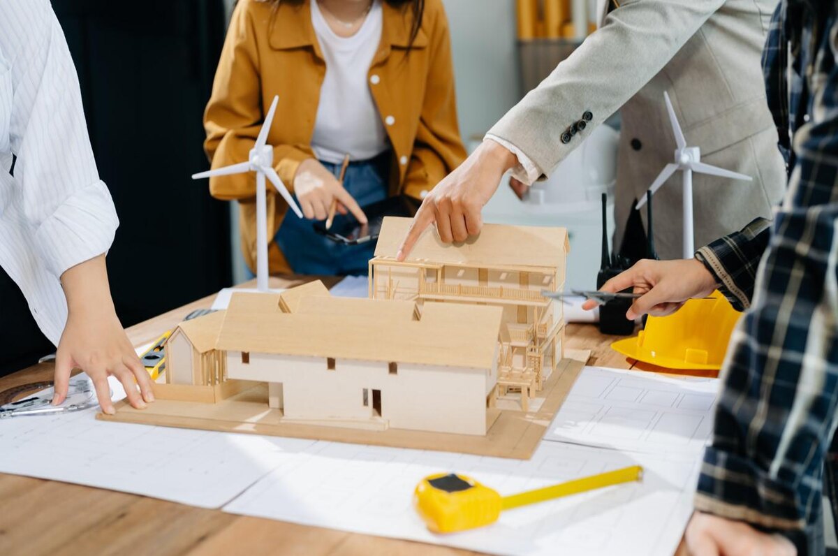 Laddawan punna / Shutterstock / FOTODOM📷В этот день принято поздравлять коллег и близких, работающих в архитектурной сфере