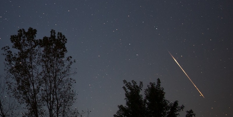 Фото: https://pmartin.smugmug.com/Astronomy/20181008-Geminids-Indiana-USA/i-ZB3Zrp9