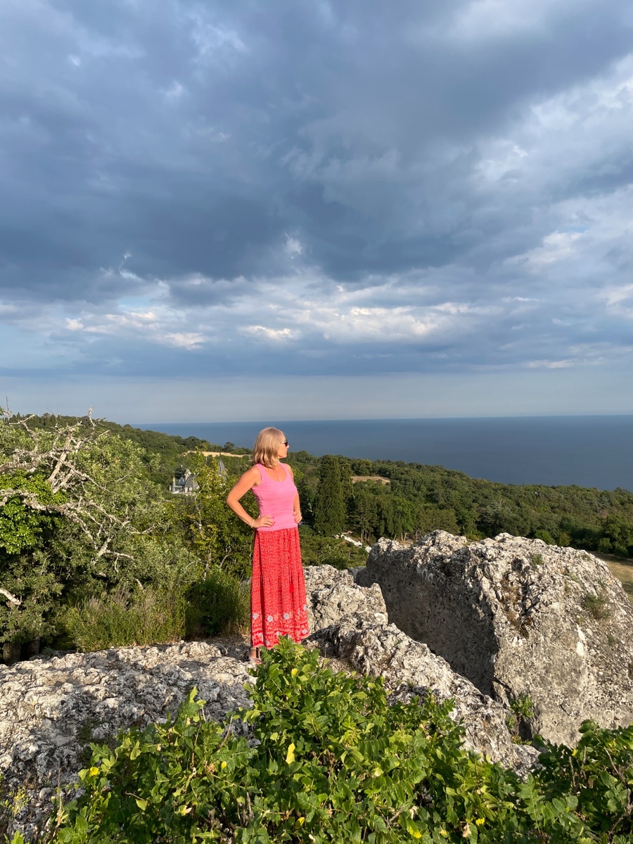 Парк с гротами у Массандровского дворца