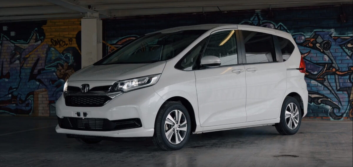 Honda Freed. Источник: скриншот из VKвидео канала «Япония Транзит»