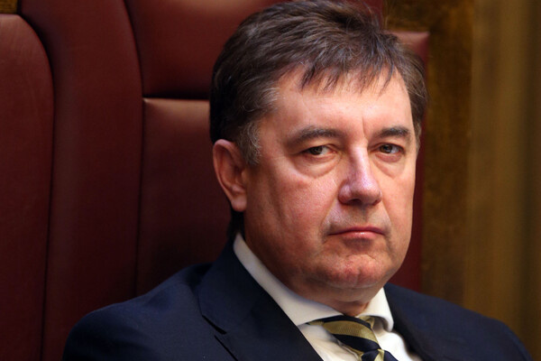 Гостиницы на 9 млрд рублей: у экс-судьи ВС Момотова арестовали все имущество