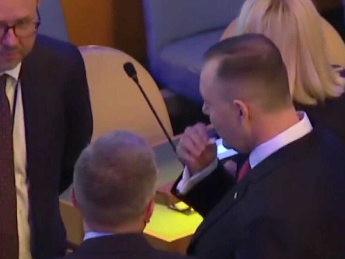    Президент Польши Кароль Навроцкий в зале Генеральной Ассамблеи ООН. Кадр видео